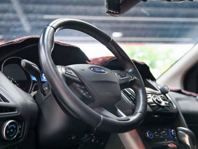 Ford/福特 Focus  第13張相片