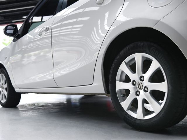Mazda Mazda2  第6張相片