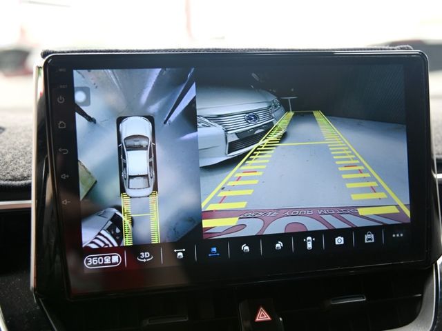 Toyota ALTIS  第19張相片