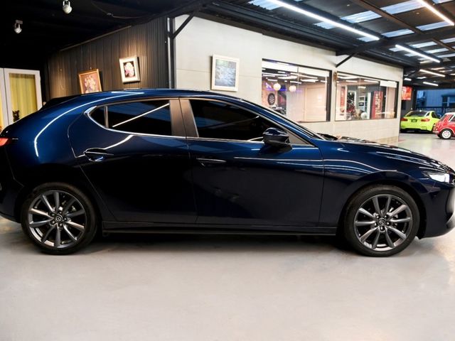 Mazda Mazda3  第4張相片