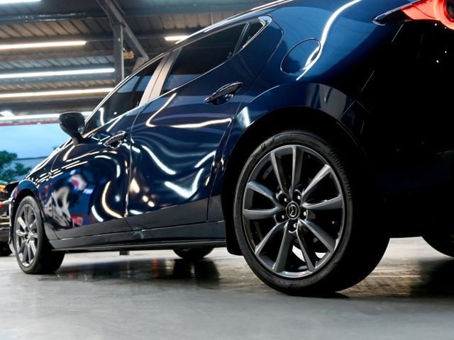 Mazda Mazda3  第6張相片
