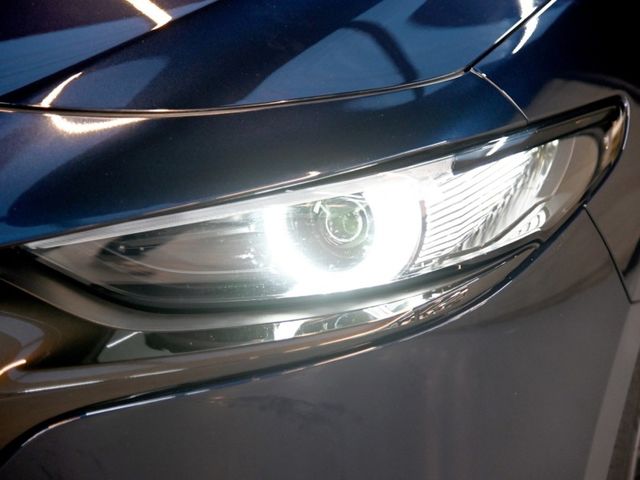 Mazda Mazda3  第7張相片