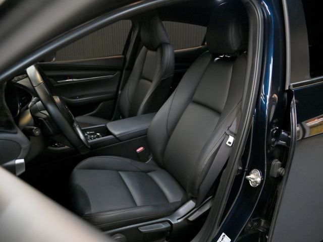 Mazda Mazda3  第11張相片