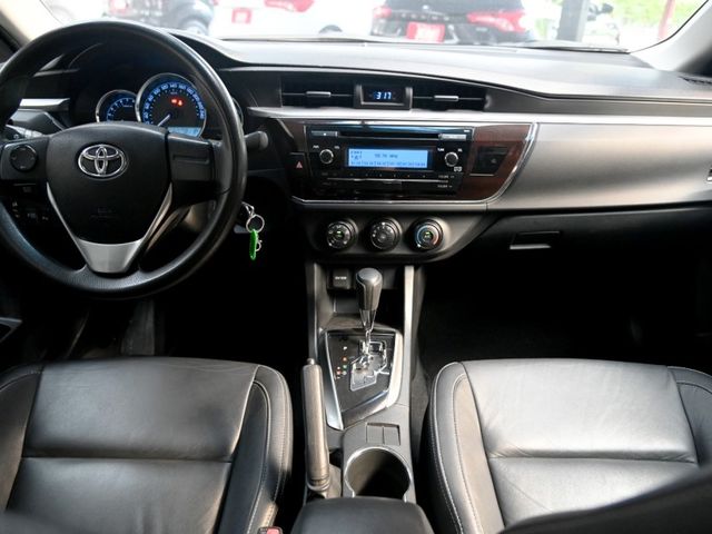 Toyota ALTIS  第15張相片