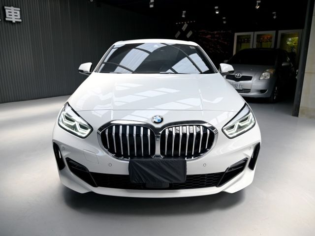 BMW/ 寶馬 118i 運動版  第3張相片