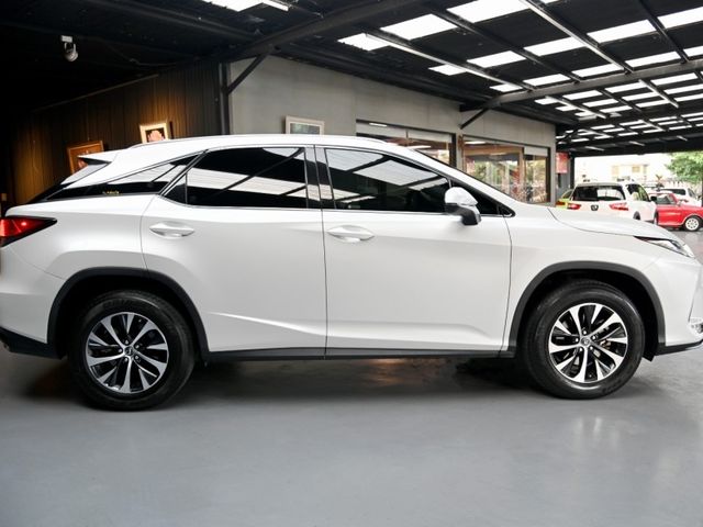 Lexus RX  第4張相片