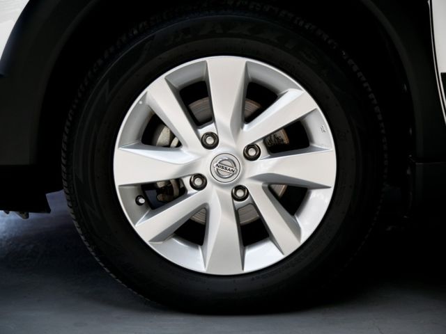 Nissan Livina  第8張相片
