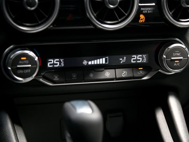 Nissan Sentra  第18張相片