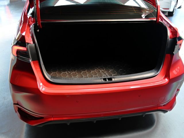 Toyota ALTIS  第9張相片