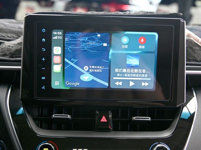 Toyota ALTIS  第21張相片