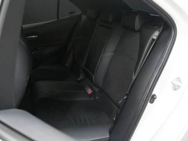 Toyota Auris  第13張相片