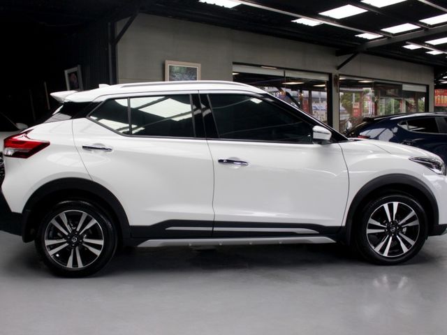 超低月付免費試算分析/2018 NISSAN KICKS 輕鬆讓你帶回家!  第4張相片