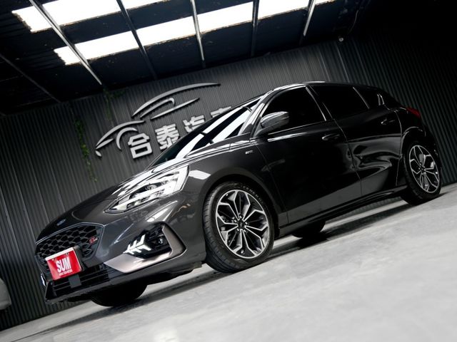超低月付免費試算分析/2020 FORD Focus ST-line輕鬆讓你帶回家!  第2張相片