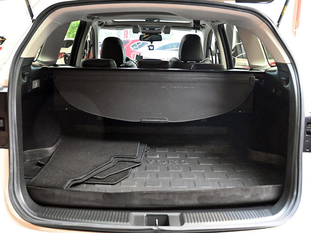 Subaru Levorg  第6張相片