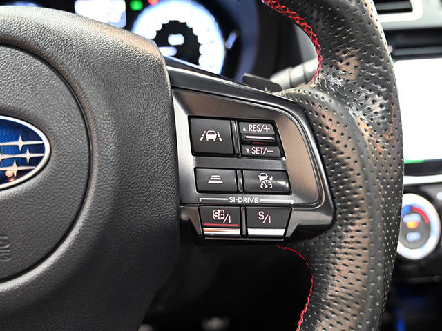 Subaru Levorg  第9張相片