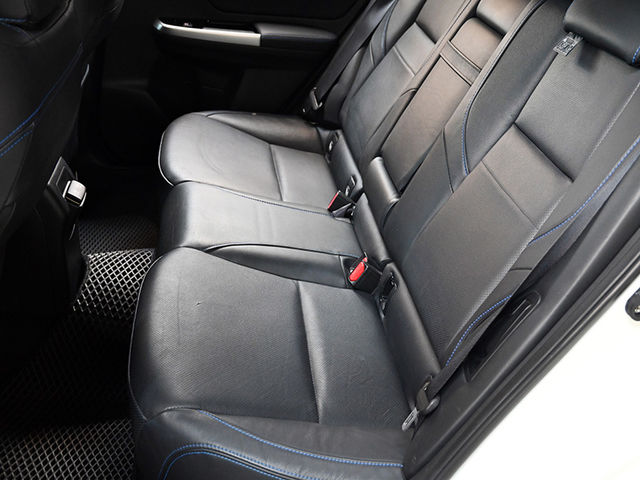 Subaru Levorg  第12張相片