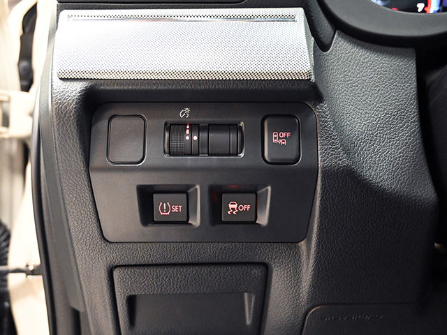 Subaru Levorg  第18張相片