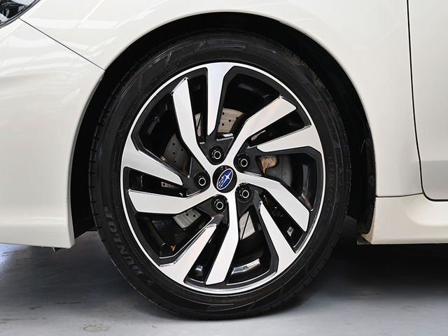 Subaru Levorg  第20張相片