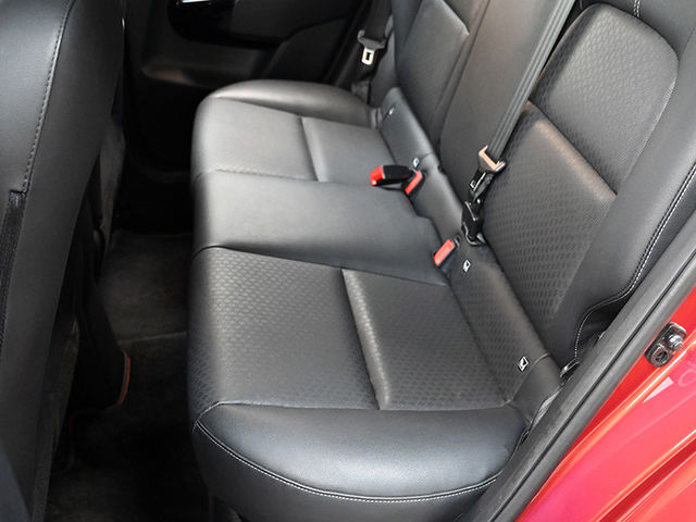 Kia Picanto  第11張相片