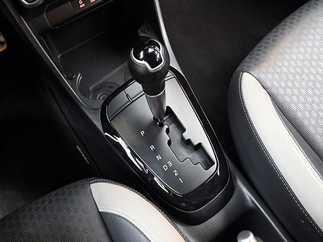 Kia Picanto  第16張相片