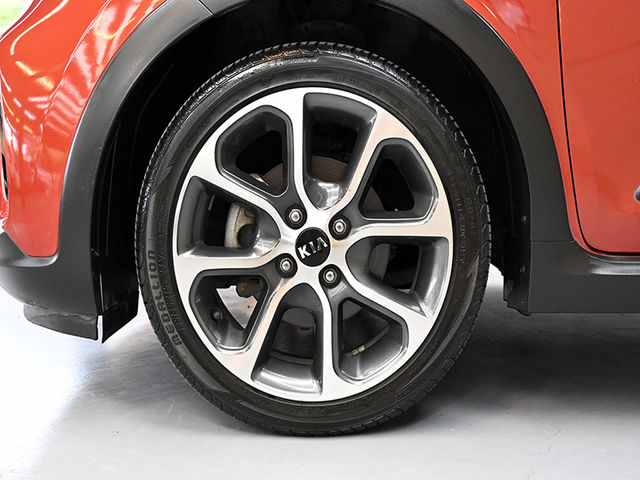 Kia Picanto  第19張相片