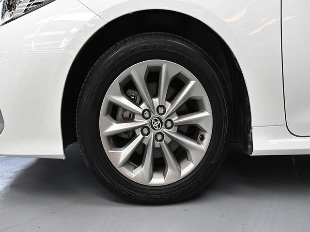 Toyota ALTIS  第12張相片