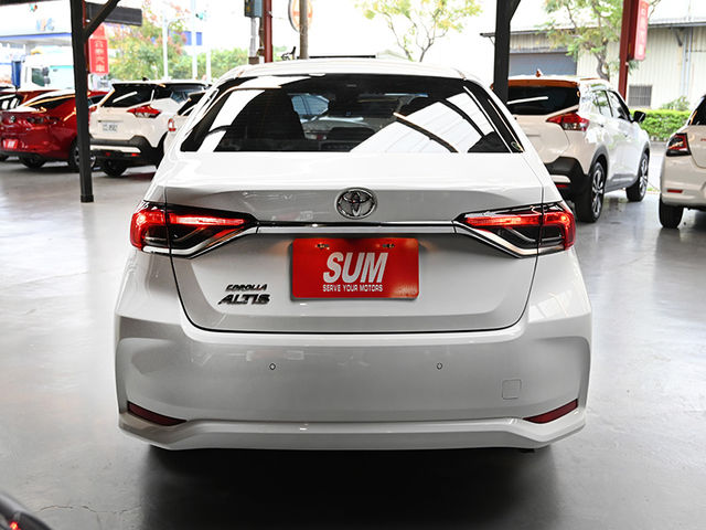 Toyota ALTIS  第19張相片