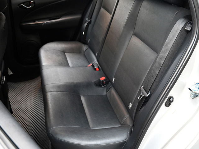 Toyota Yaris  第13張相片