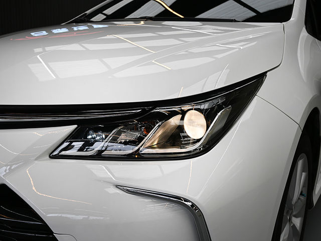 Toyota ALTIS  第2張相片