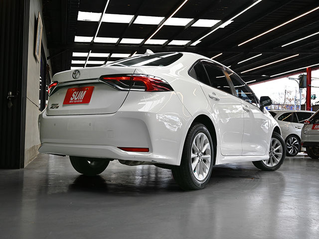 Toyota ALTIS  第8張相片