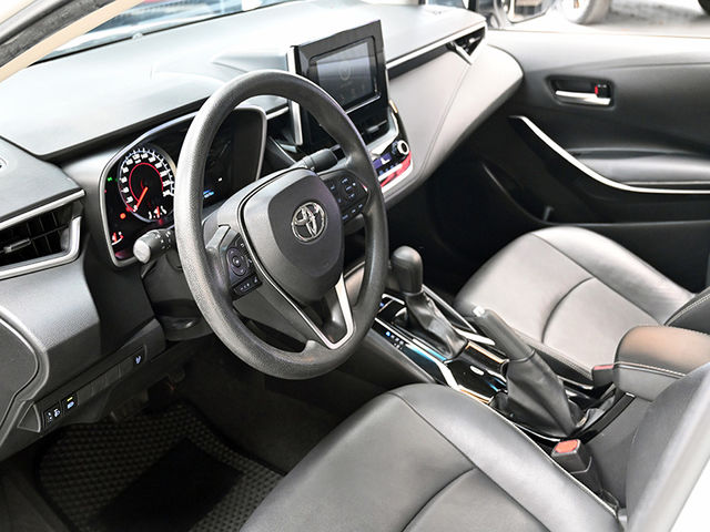 Toyota ALTIS  第19張相片