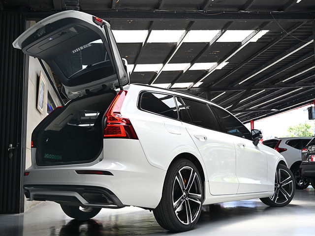 Volvo V60  第8張相片