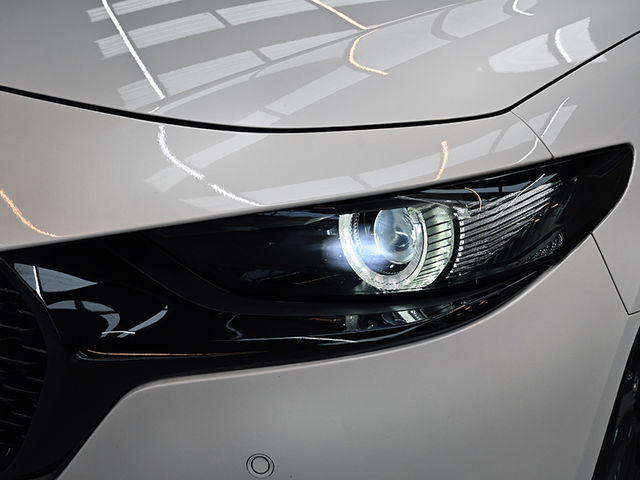 超低月付免費試算分析/2019 MAZDA3 輕鬆讓你帶回家!  第2張相片