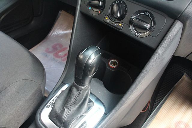 ✔️雙安 ✔️倒車顯影 ✔️導航 ✔️電視 ✔️Isofix  第15張相片