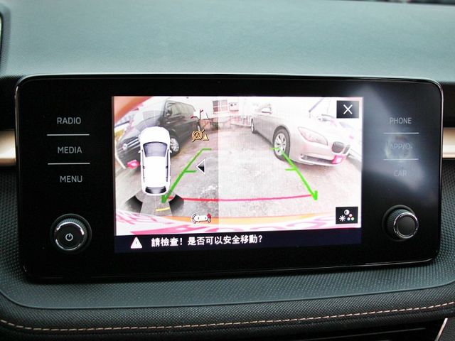 ✔️準新車 原廠保固到2029年 ✔️9安 ✔️IKEY ✔️ACC ✔️車道置中 ✔️自動煞停 ✔️車道變換輔助  第19張相片