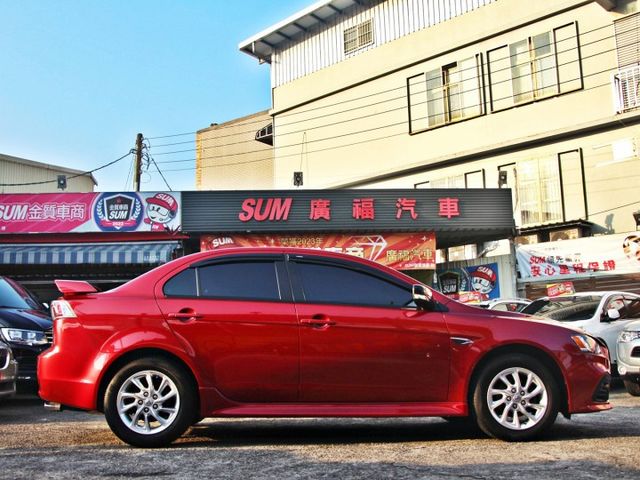 ✔️3安 ✔️io版 ✔️限量500台 ✔️天窗 ✔️倒車顯影 ✔️定速  ✔️ISOFIX  第4張相片
