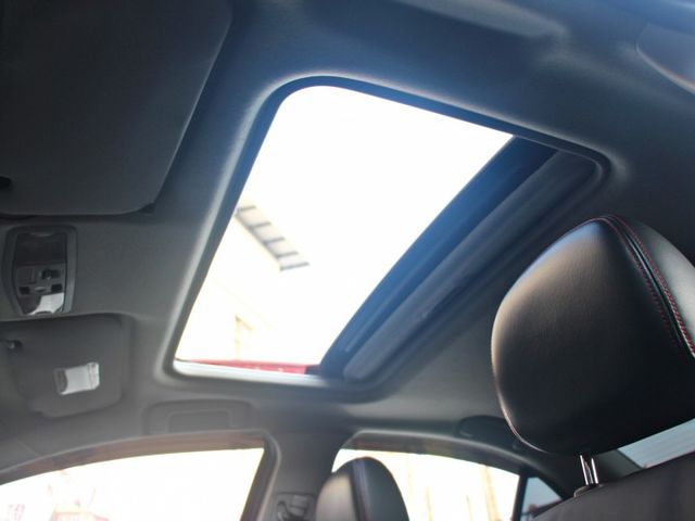 ✔️3安 ✔️io版 ✔️限量500台 ✔️天窗 ✔️倒車顯影 ✔️定速  ✔️ISOFIX  第5張相片