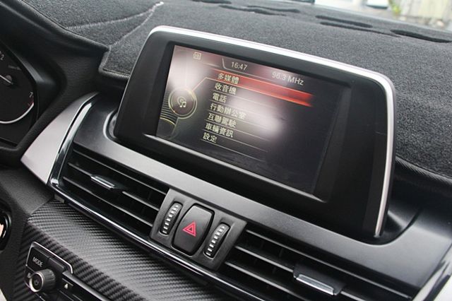✔️6安 ✔️IKEY ✔️後出風口 ✔️感應頭燈 ✔️感應雨刷 ✔️isofix  第10張相片