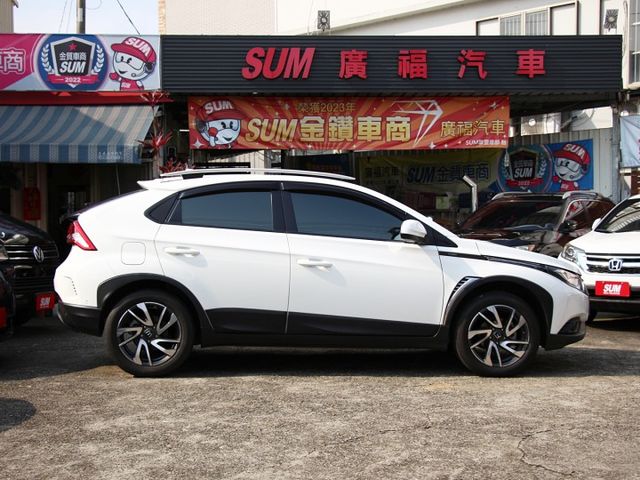 ✔️一手車 ✔️6安 ✔️旗艦Hi-Fi版 ✔️倒車顯影 ✔️胎壓監控 ✔️ISOFIX  第4張相片
