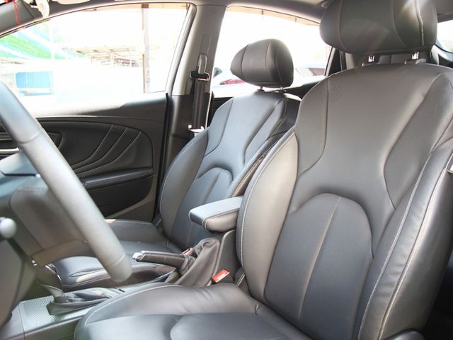 ✔️一手車 ✔️6安 ✔️旗艦Hi-Fi版 ✔️倒車顯影 ✔️胎壓監控 ✔️ISOFIX  第10張相片