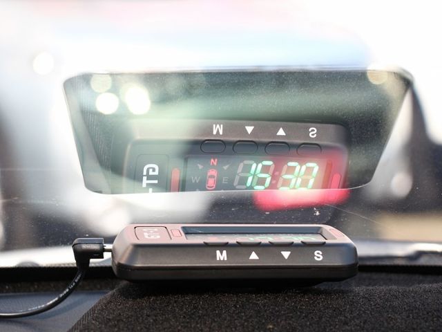 ✔️一手車 ✔️6安 ✔️旗艦Hi-Fi版 ✔️倒車顯影 ✔️胎壓監控 ✔️ISOFIX  第14張相片