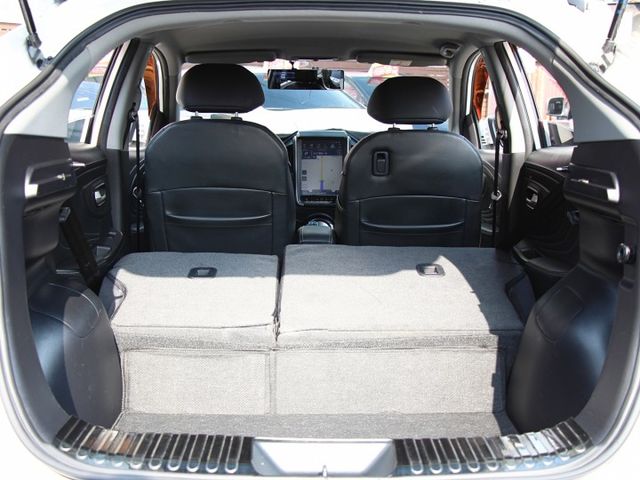 ✔️一手車 ✔️6安 ✔️旗艦Hi-Fi版 ✔️倒車顯影 ✔️胎壓監控 ✔️ISOFIX  第20張相片
