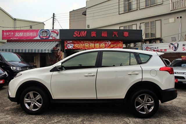 ✔️ikey ✔️4安 ✔️快控 ✔️定速 ✔️恆溫 ✔️ISOFIX ✔️電動椅  第2張相片