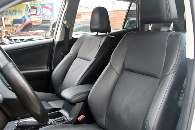 ✔️ikey ✔️4安 ✔️快控 ✔️定速 ✔️恆溫 ✔️ISOFIX ✔️電動椅  第6張相片
