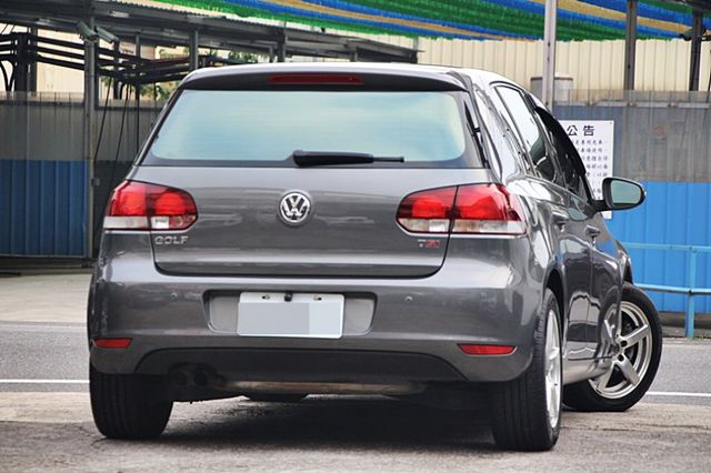 ✔️雙增壓 ✔️安卓機 ✔️定速 ✔️感應頭燈 ✔️感應雨刷 ✔️ISOFIX ✔️只跑12萬  第2張相片