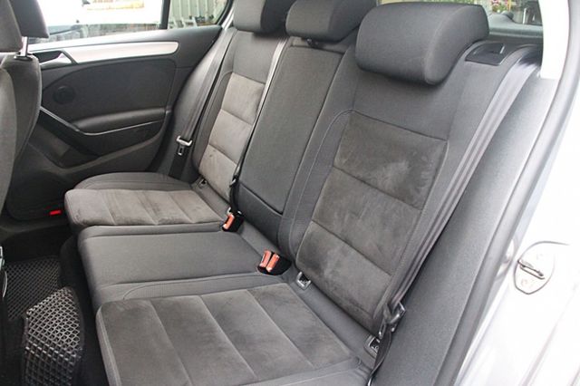 ✔️雙增壓 ✔️安卓機 ✔️定速 ✔️感應頭燈 ✔️感應雨刷 ✔️ISOFIX ✔️只跑12萬  第10張相片