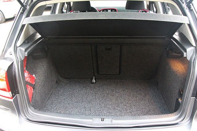✔️雙增壓 ✔️安卓機 ✔️定速 ✔️感應頭燈 ✔️感應雨刷 ✔️ISOFIX ✔️只跑12萬  第12張相片