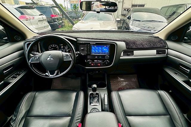✔️IKEY ✔️定速 ✔️恆溫 ✔️影音 ✔️倒車顯影 ✔️行車紀錄器  第6張相片