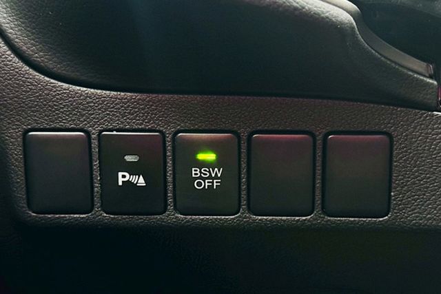 ✔️IKEY ✔️定速 ✔️恆溫 ✔️影音 ✔️倒車顯影 ✔️行車紀錄器  第10張相片