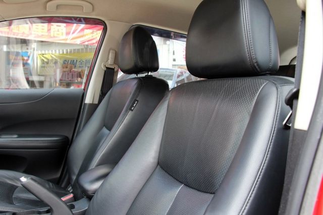 ✔️雙安 ✔️ikey ✔️安卓機 ✔️後座出風口 ✔️顯影 ✔️雙區恆溫 ✔️環景 ✔️電折  第5張相片